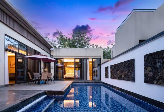 Sanya Haitang Bay Mullinershelley Villa