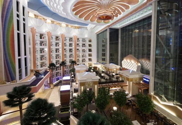 Central Hotel