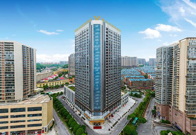 Vienna International Hotel (Changsha window of the world Yuehu park subway station store)