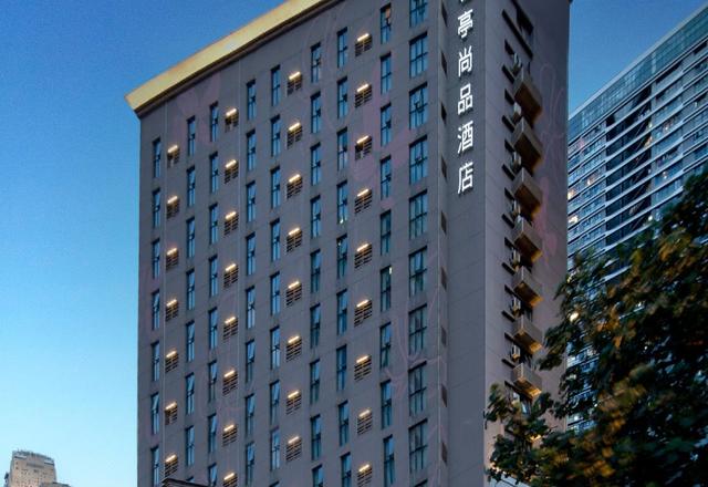 CYBO Station Luohu Shenzhen