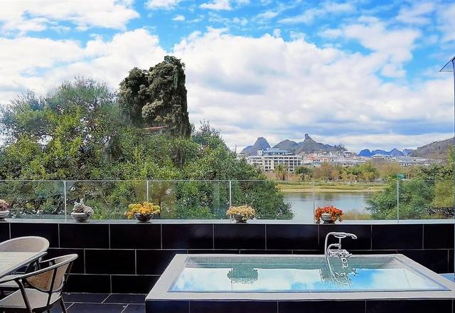 Beside River Inn(Guilin li River City Center Branch)