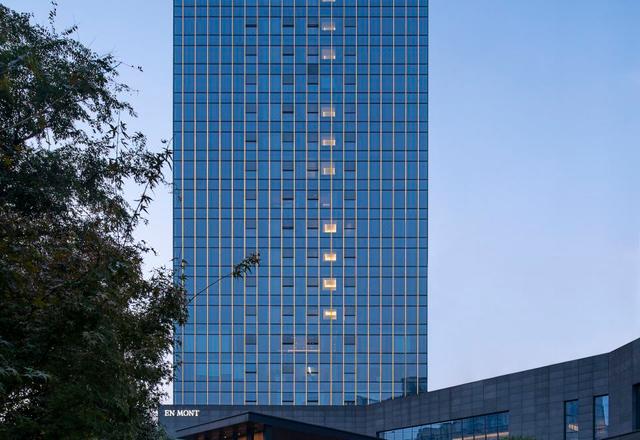 Yiman Hotel