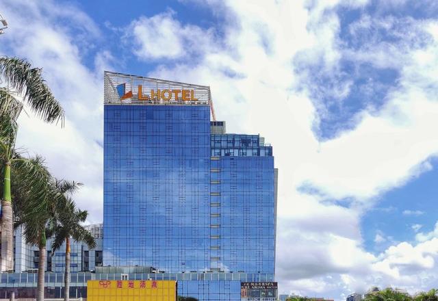Zhuhai L Hotel （Gongbei Port High-speed Railway Station）