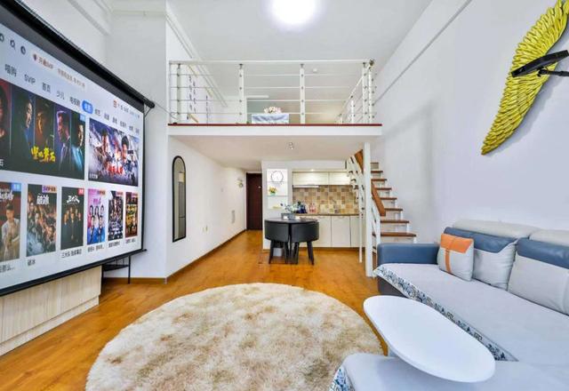 Huayu Loft Apartment Hotel