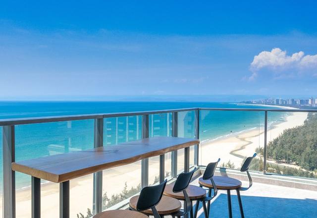 Lingshui ClearWaterBay QUEVO Hotel