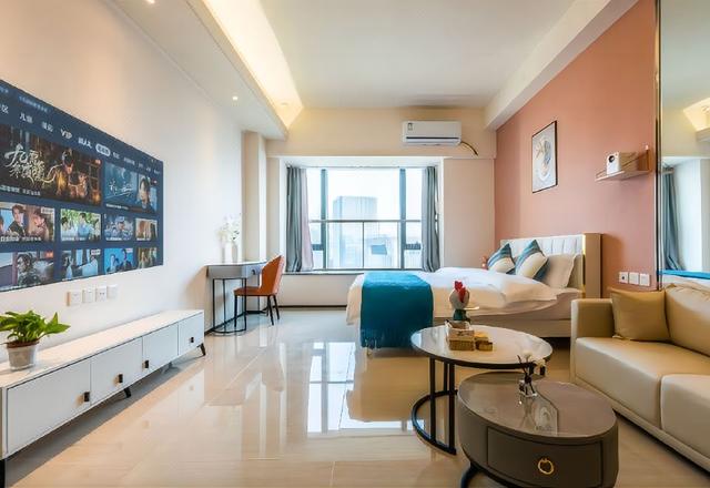 Moqi Apartment (Harbin West Railway Station Urban And Rural Road Subway Station)
