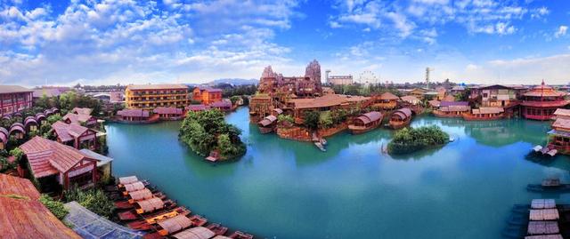 Chuanlord Holiday Hotel