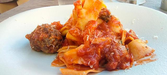 Juanjuan Restaurant (Wenyun Street)