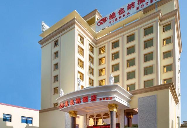 Vienna Hotel (Huizhou Danshui Baiyun Road)